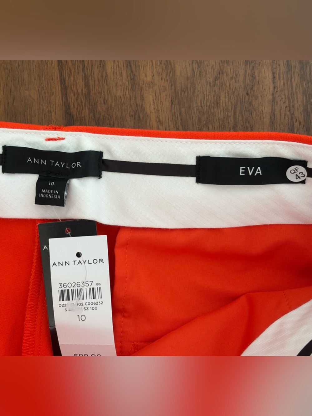 Ann Taylor Bright Orange Eva Straight-Leg Trousers NWT 10 - Picture 4 of 5